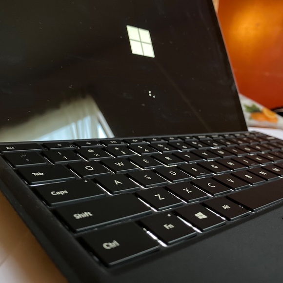 MICROSOFT SURFACE PRO 7 - Picture 3 of 8